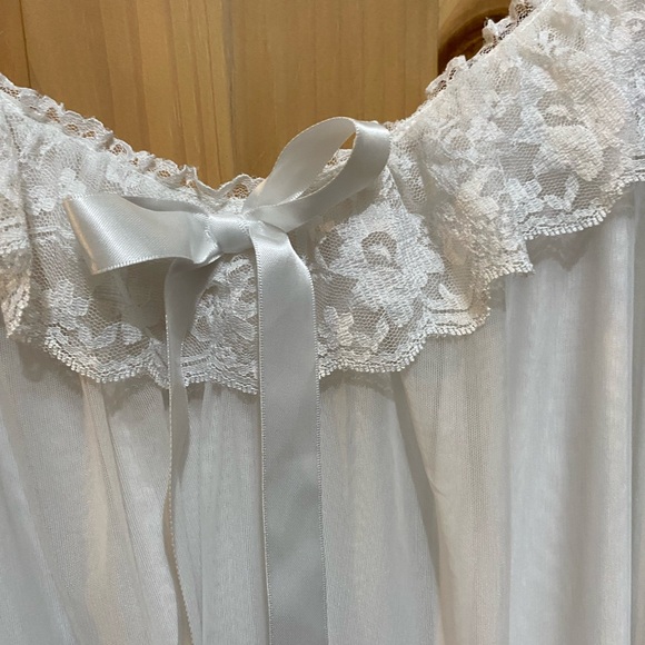 Lovely Bride / Bridal - White Nightie / Lingerie - Picture 4 of 6